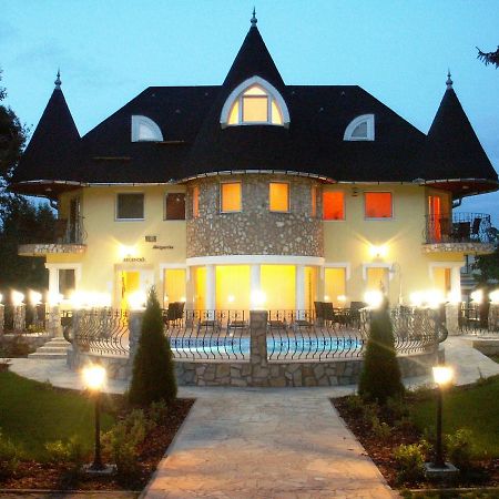 Villa Margarita Шиофок Экстерьер фото