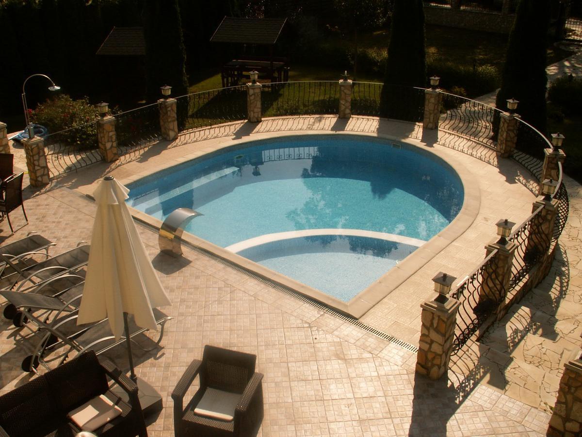 Villa Margarita Шиофок Экстерьер фото